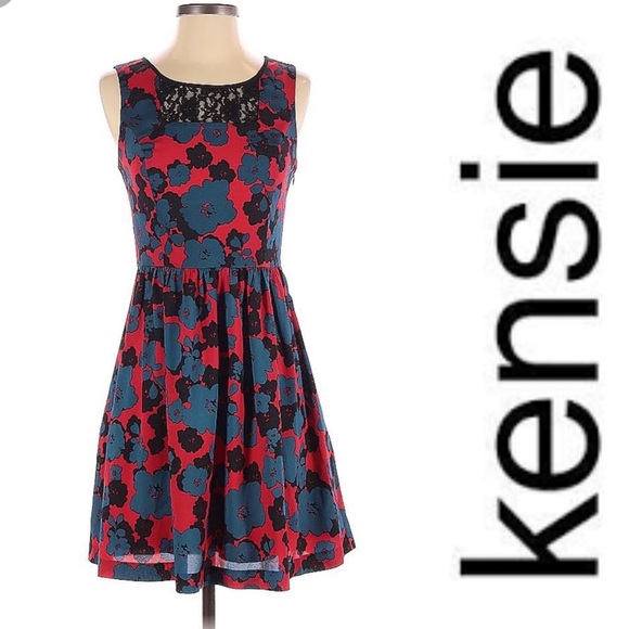 Kensie red floral dress. - Picture 1 of 4